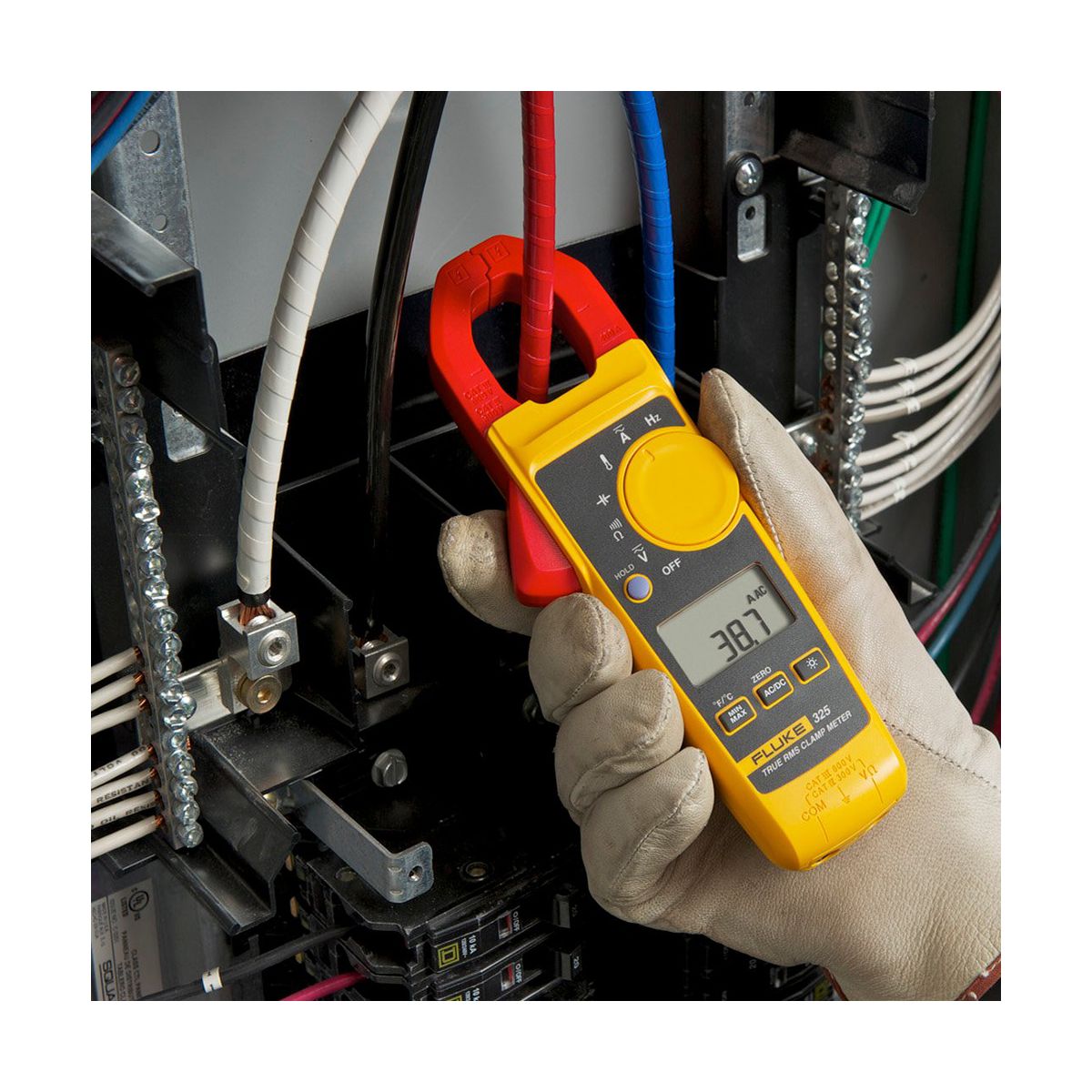Fluke - True RMS Clamp Meter - Reliable & Versatile