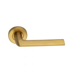 EuroArt Lever on Rose Handle with Escutcheon