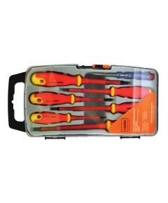 Clarke - Insulated Screw Driver Red Color Handle 1000V Magnetic Tip with Plastic Carry Case 7 Pcs Set