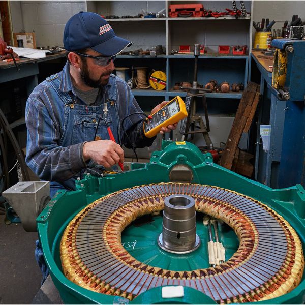 Fluke - Insulation Multimeters with Fluke Connect