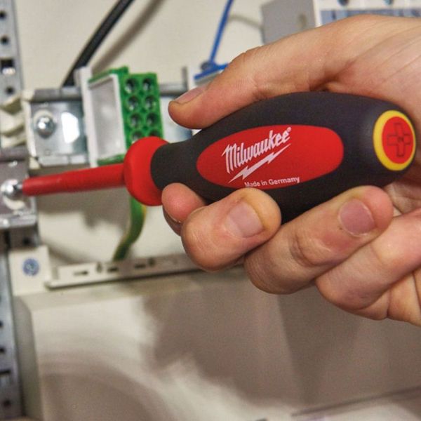 Milwaukee VDE Screwdriver Set Of ​7 Piece