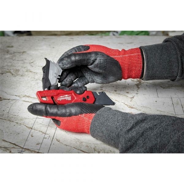 Milwaukee Flip Utility Knife with Blade Storage