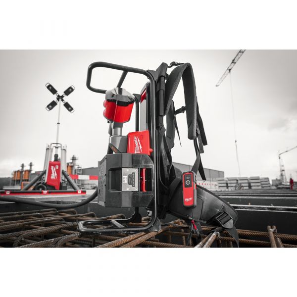Milwaukee Mx Fuel Backpack Concrete Vibrator with 2X Battery Pack & MXF C Charger