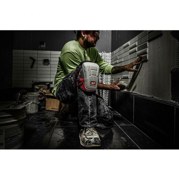 Milwaukee Premium Non-Marking Knee Pads