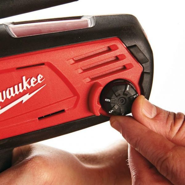Milwaukee C18 PCG/400T M18 Heavy Duty Cordless Kit/Glue Gun 400ml in Transport Bag (1x 2.0Ah battery + charger)