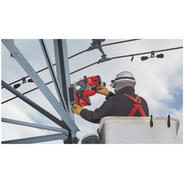 Milwaukee M18 FMDP-502C Fuel Magnetic Drill Press with Permanent Magnet in Transport Case (2x 5.0Ah battery + charger)