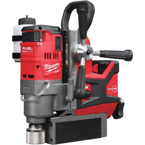 Milwaukee M18 FMDP-502C Fuel Magnetic Drill Press with Permanent Magnet in Transport Case (2x 5.0Ah battery + charger)