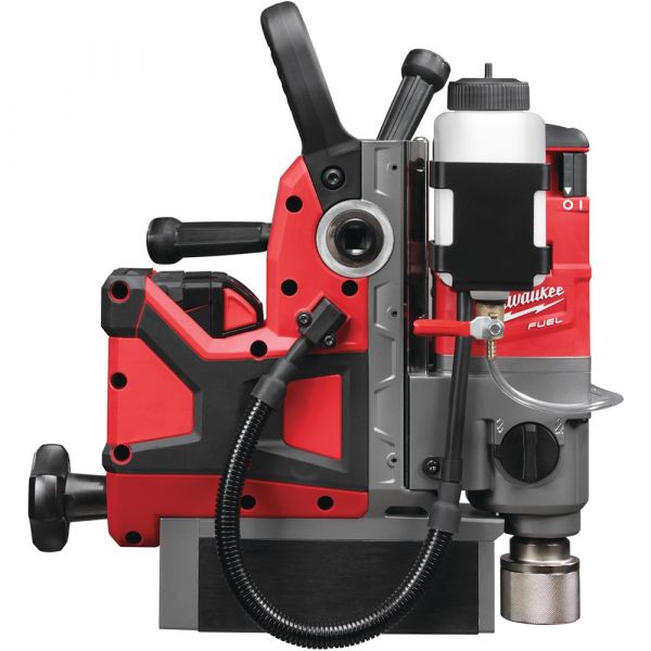 Milwaukee M18 FMDP-502C Fuel Magnetic Drill Press with Permanent Magnet in Transport Case (2x 5.0Ah battery + charger)