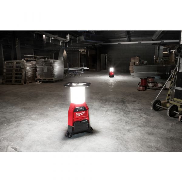 Milwaukee M18 ONESLDP-0 ONE-KEY LED Compact Battery Lamp/Charger