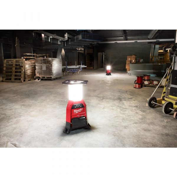 Milwaukee M18 ONESLDP-0 ONE-KEY LED Compact Battery Lamp/Charger