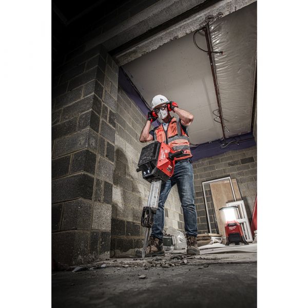 Milwaukee M18 ONESLDP-0 ONE-KEY LED Compact Battery Lamp/Charger