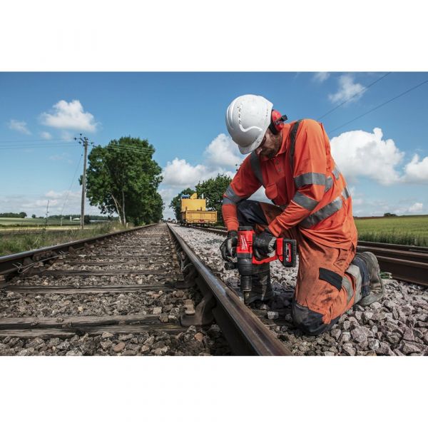 Milwaukee M18 ONEFHIWF1-0X FUEL ONE-KEY Cordless Impact Spanner 1" High Torque with Friction Ring in HD-Box (without battery and charger)