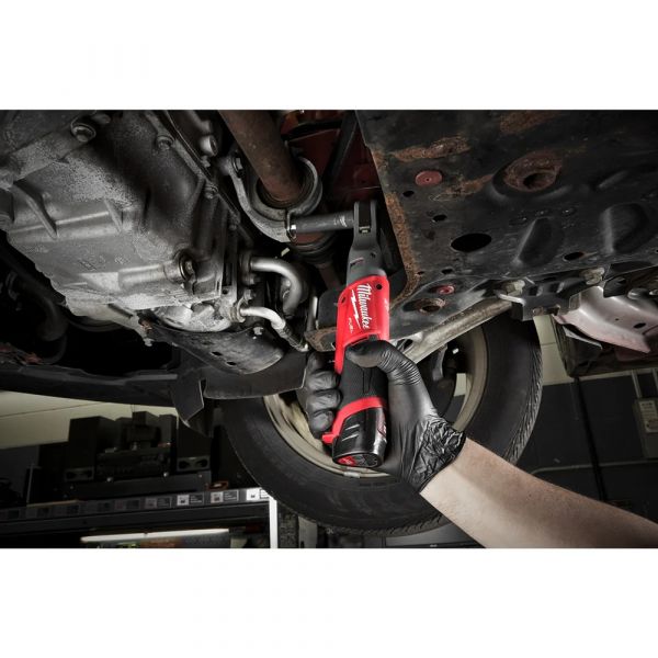 ​Milwaukee M12 FUEL™ Sub Compact ⅜″ Ratchet