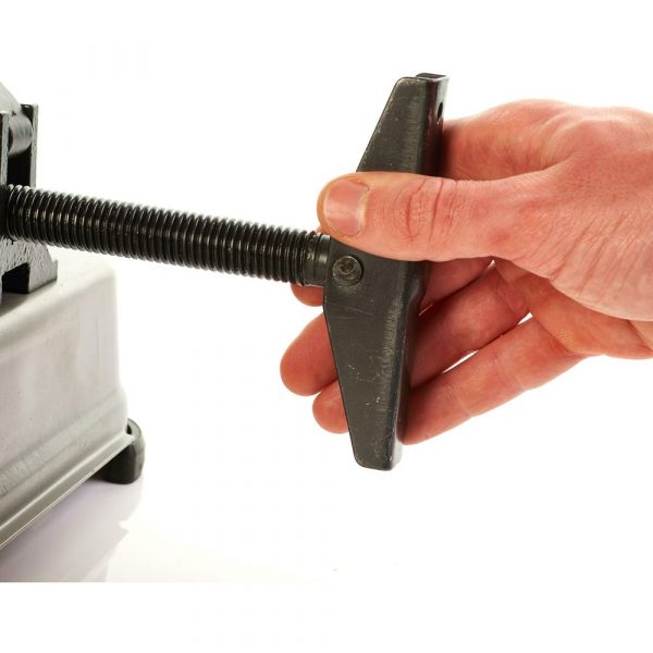 Milwaukee CHS 355 Metal Finishing Grinder 2300 W