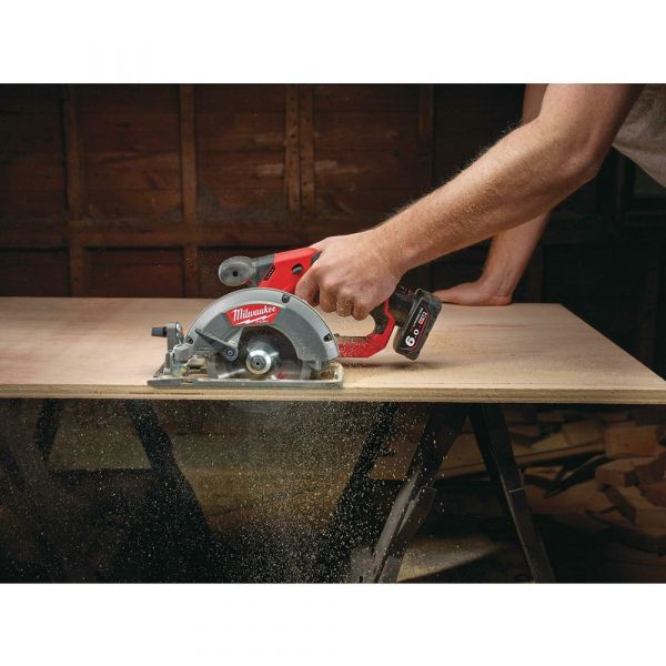 Milwaukee M12 CCS44-602X Fuel Compact Cordless Circular Saw 44mm 140mm in HD Box (2x 6,0Ah battery + charger)