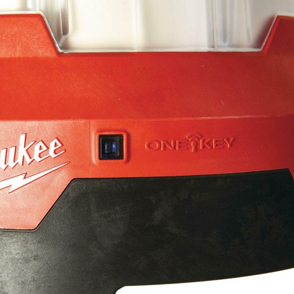 Milwaukee M18 ONESLSP-0 ONE-KEY LED Compact Cordless Construction Lamp (without battery and charger)