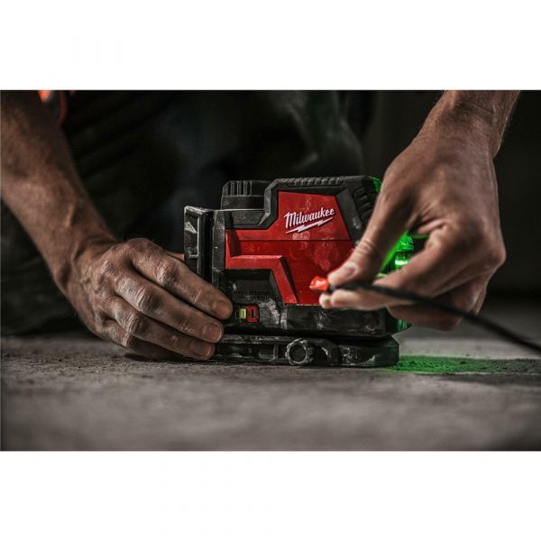 Milwaukee L4 CLL-301C Cross Line Laser Green USB Rechargeable