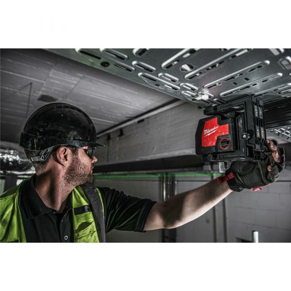 Milwaukee L4 CLL-301C Cross Line Laser Green USB Rechargeable