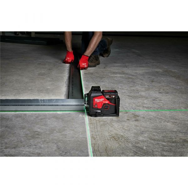 Milwaukee M12 3PL-401C Three-dimensional Cordless Laser Green with 3x360° Laser Circles in Transport Case (1x 4.0Ah battery + charger)