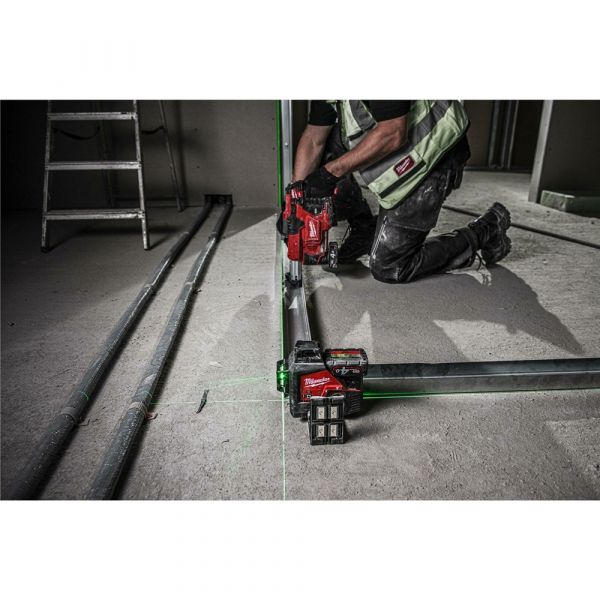 Milwaukee M12 3PL-401C Three-dimensional Cordless Laser Green with 3x360° Laser Circles in Transport Case (1x 4.0Ah battery + charger)