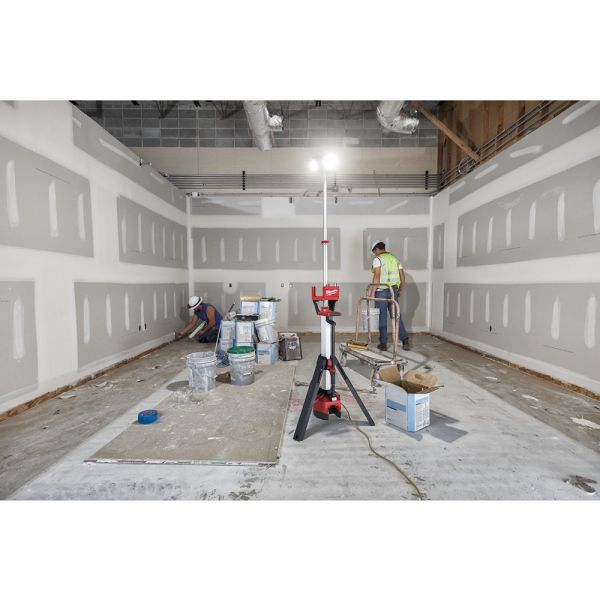 Milwaukee HOSALC-0 M18 High Output Floor Lamp/Charge