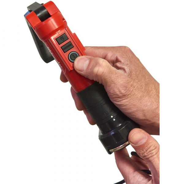 Milwaukee L4 SL550-301 USB Rechargeable Battery Bar Torch 550 Lumens (integrated 3.0Ah battery)