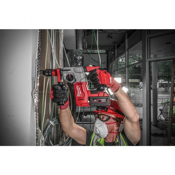 Milwaukee M18 BLHX-502X Brushless Cordless Combi Hammer SDS-Plus FIXTEC with 4 Positions in HD Box (2x 5.0Ah battery + charger)
