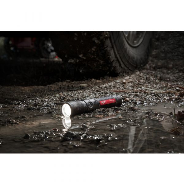 Milwaukee L4 TMLED-301 USB Rechargeable Torch with Rotary Focus 1100 Lumens (integrated 3.0Ah battery)