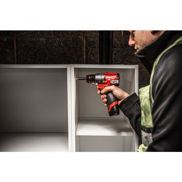 Milwaukee M12 FPD2-202X Fuel Cordless Impact Drill in HD Box (2x 2.0Ah battery+charger)