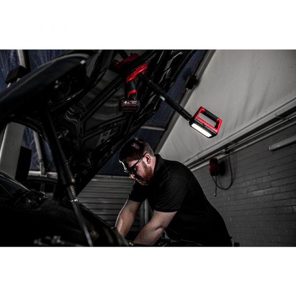 Milwaukee UCL-0 M12 Undercarriage Lighting