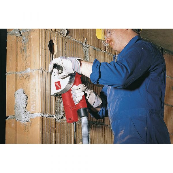 Milwaukee - WCE30 Powerful 1500W (30 mm Doc) Wall Chaser